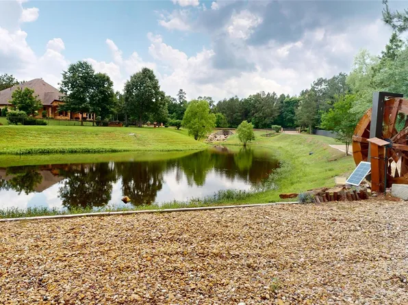 26166 Crown Ranch Blvd, Montgomery, TX 77316