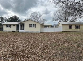 55 McSwain Rd, Hattiesburg, MS 39401