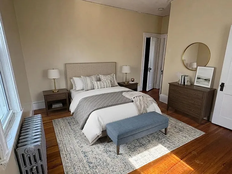bedroom virtually staged