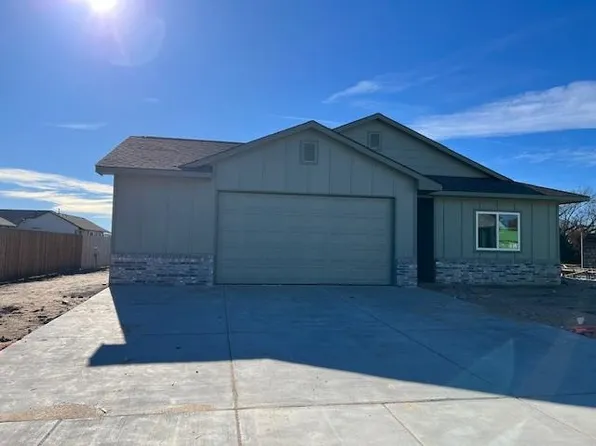 3121 E Shoffner St, Wichita, KS 67216