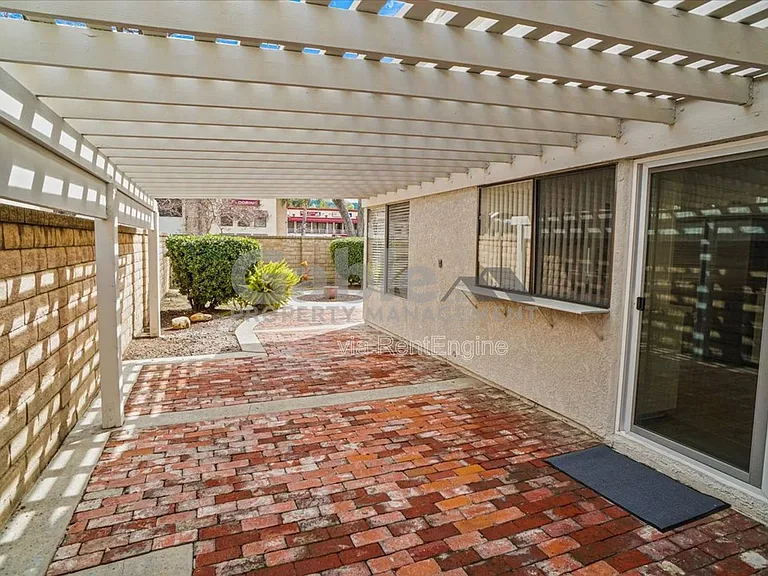 23922 Avenida Entrana — Photo 13