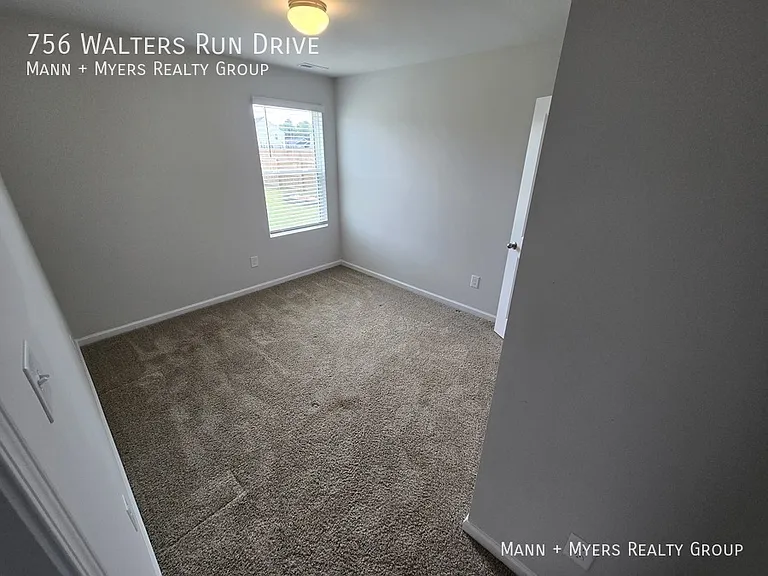 756 Walters Run Dr — Photo 18