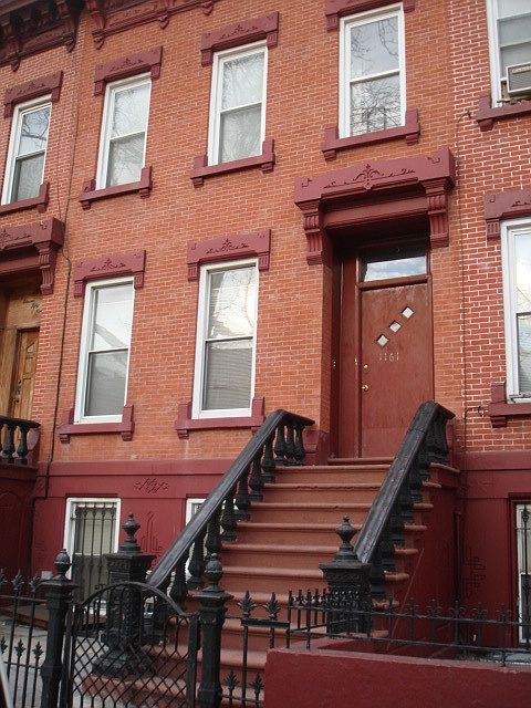 1st image of 1161 Putnam Ave
