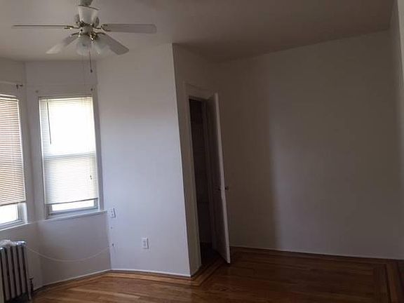 5th image of 64 Hothorn Ave
