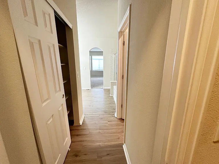 22351 E Plymouth Cir — Photo 36