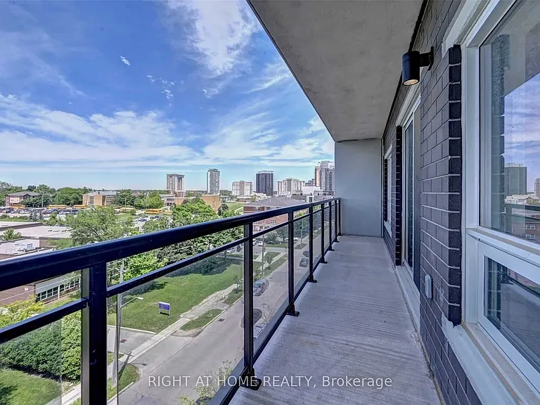 275 Larch St #G407 — Photo 7