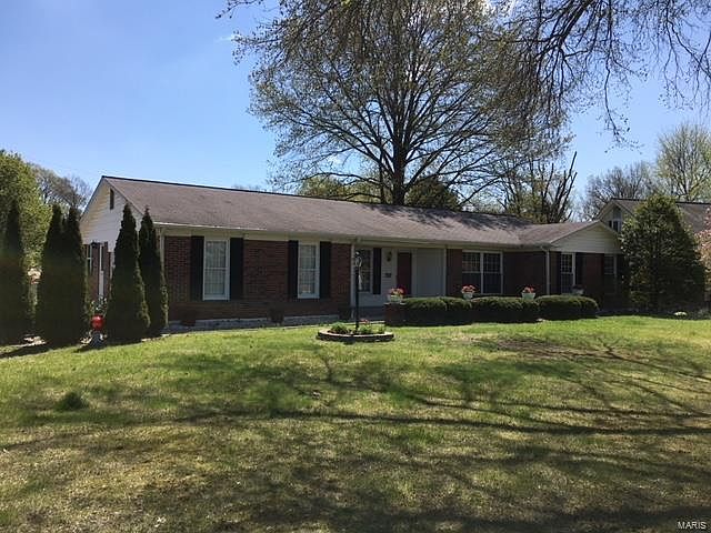 1st image of 11758 Roundhill Dr
