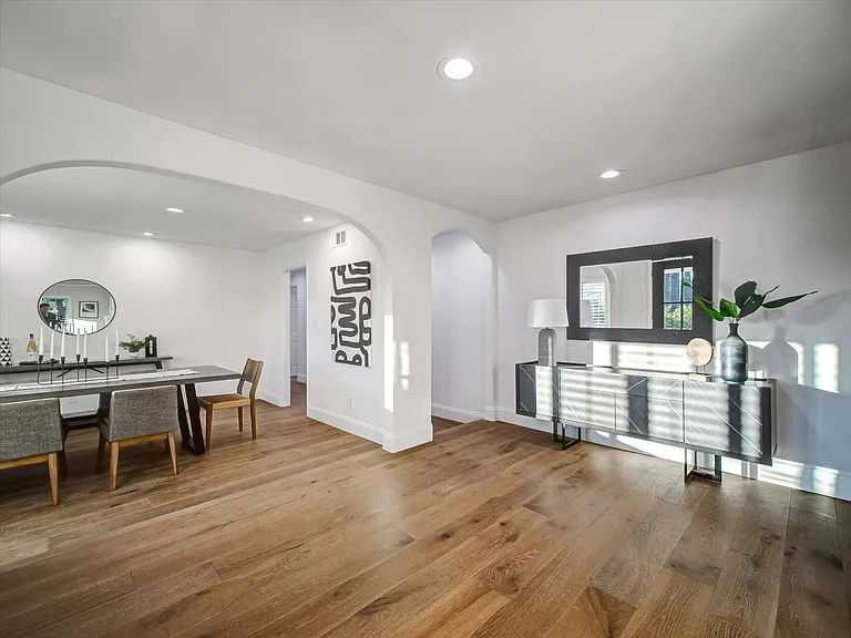 4732 Del Moreno Dr — Photo 19