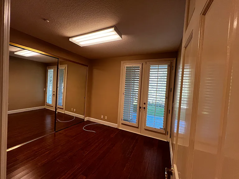 2357 Brookshire Ln — Photo 77
