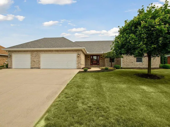 608 Magnolia Dr, Greenville, OH 45331