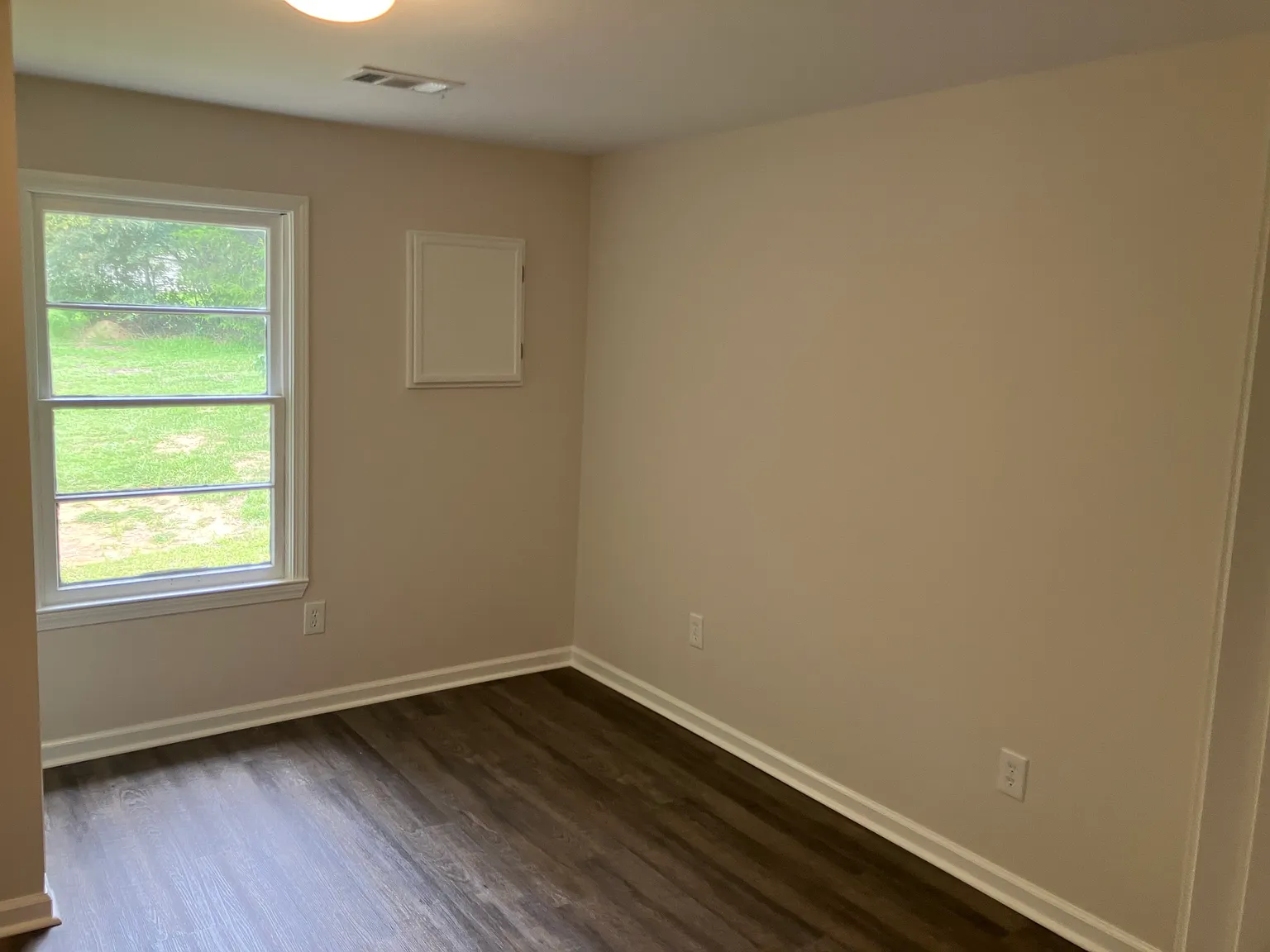 2 bed, 876 sqft, $1,500 — Photo 1