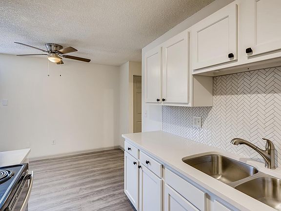 5th image of 2660 Ingalls St #2750-6
