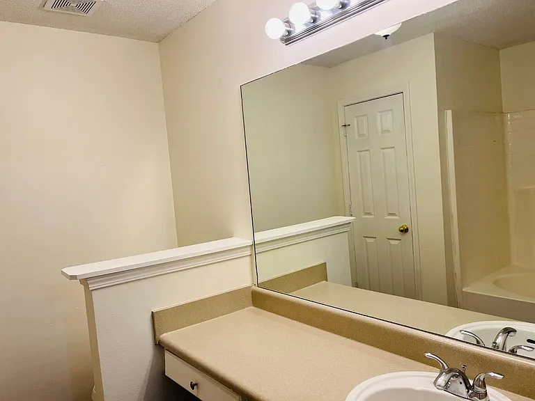 4037 Ravenwood Ct — Photo 27