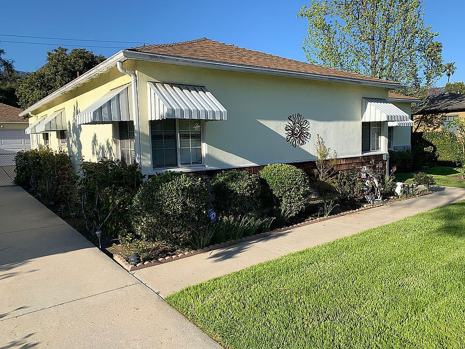 2nd image of 2891 Paloma St