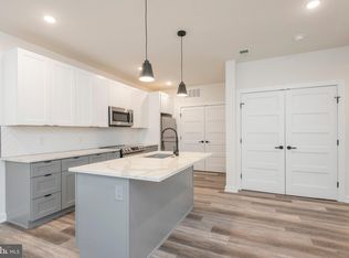 913-15 S 51st St #1, Philadelphia, PA 19143