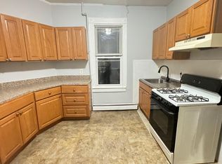 64 Clinton St FLOOR 3, Paterson, NJ 07522