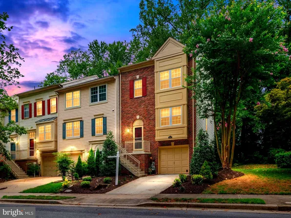 2650 Tall Wind Ct, Crofton, MD 21114