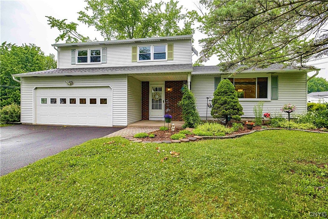 7506 Moonvalley Dr, Liverpool, NY 13088 Zillow