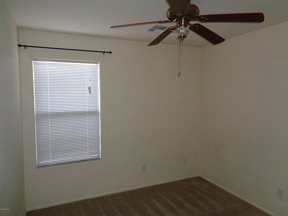 3rd image of 42203 W Michaels Dr