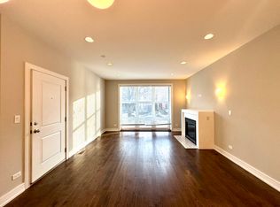 2412 W Cortland St APT 1W, Chicago, IL 60647