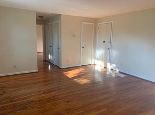 60 Niles St #3, Hartford, CT 06105