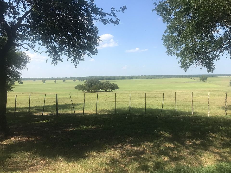 2nd image of 4341 County Road 227