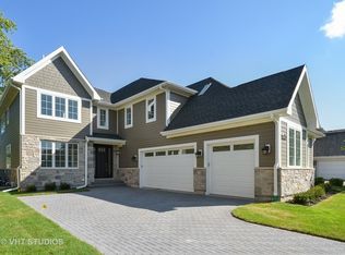 3930 Countryside Ln, Glenview, IL 60025