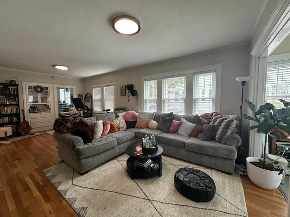 70 Cottage Park Rd #1, Winthrop, MA 02152