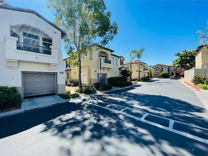 39246 Mango Bay Ln #D — Photo 3