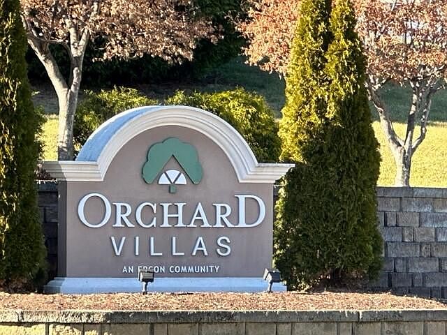 1st image of 5302 Orchard Villas Cir