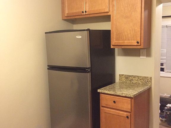 5th image of 7109 W Schreiber Ave