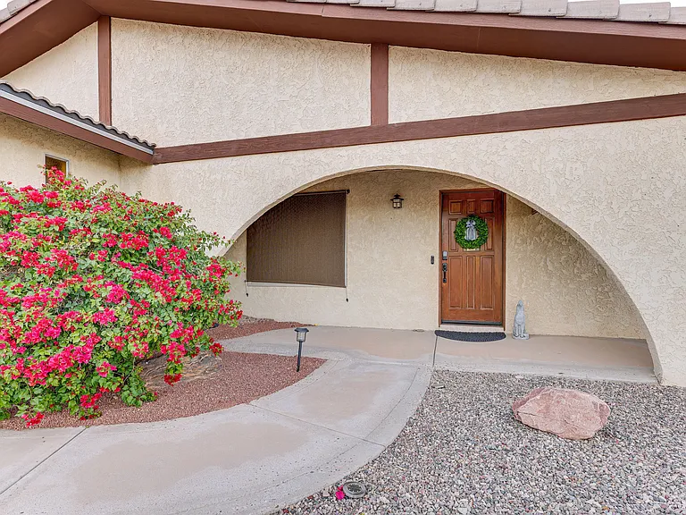 2400 Baron Dr — Photo 7