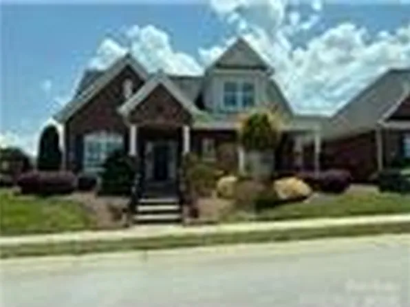 746 Balfe Dr, Rock Hill, SC 29732