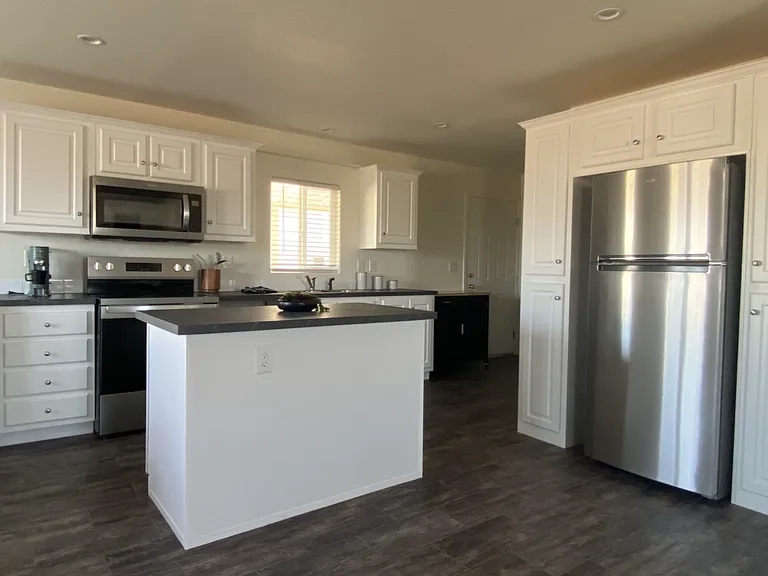 Palm Creek Resort & Residences — Photo 52