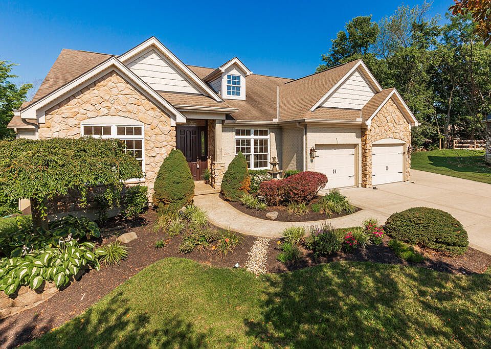 1st image of 827 Crescentridge Ct