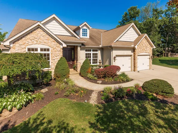 827 Crescentridge Ct, Crescent Springs, KY 41017