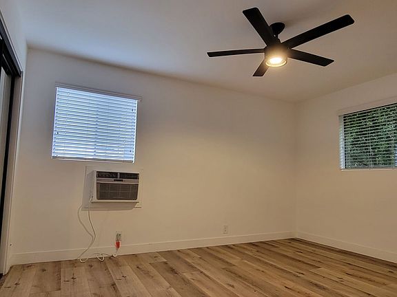 4th image of 1155 Hacienda Pl Unit 206