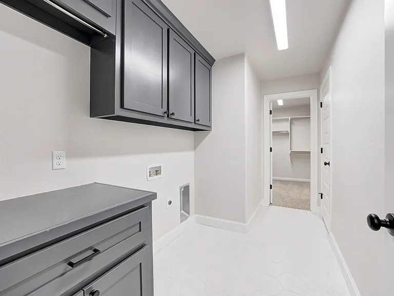 2167 Hux Dr — Photo 40