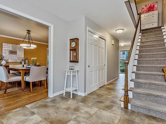 3rd image of 2156 W Davies Ave