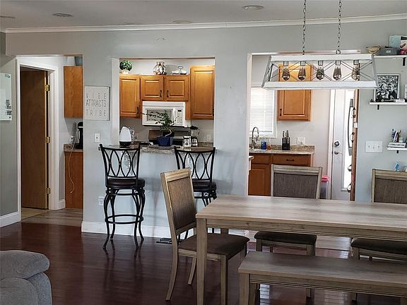 4th image of 4203 Watson Blvd
