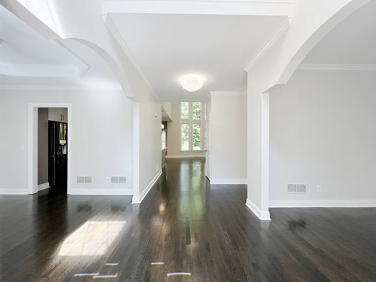 125 Forrest Lake Rd — Photo 7