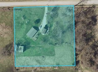 19797 Parallel Rd, Tonganoxie, KS 66086