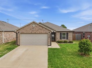 9429 NW 122nd Ter, Yukon, OK 73099