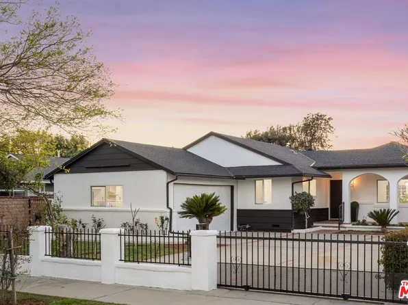 10425 Memory Park Ave, Mission Hills, CA 91345