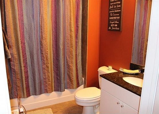 5th image of 2303 S Michigan Ave #24