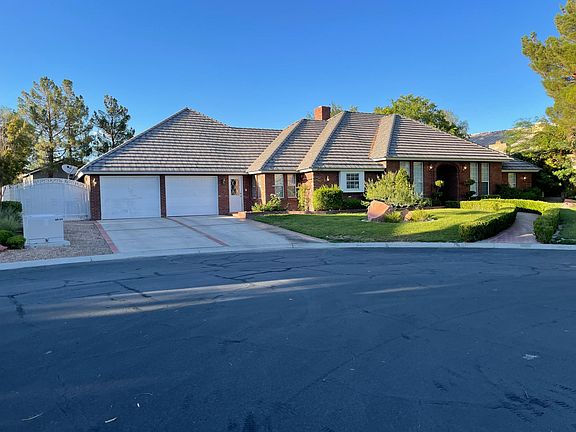 4th image of 8120 Yucca Springs Dr