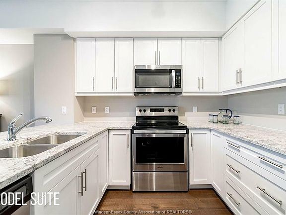 5th image of 6 Park St #505