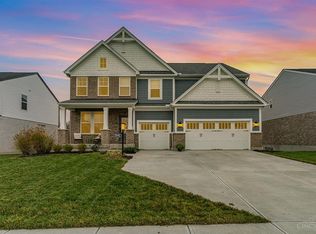 9292 Gardenside Ln, Loveland, OH 45140