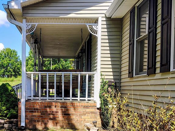 4th image of 503 Paradise Rd