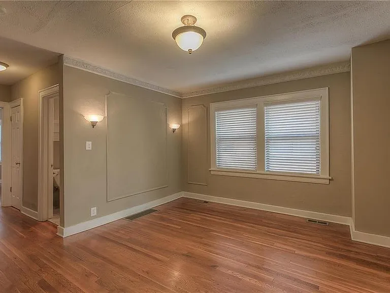4512 Broadway #1N — Photo 9